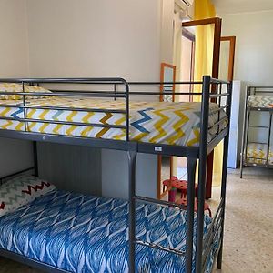 Dormitory Room Mixed